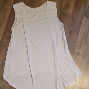 High/low Sleeveless Tunic